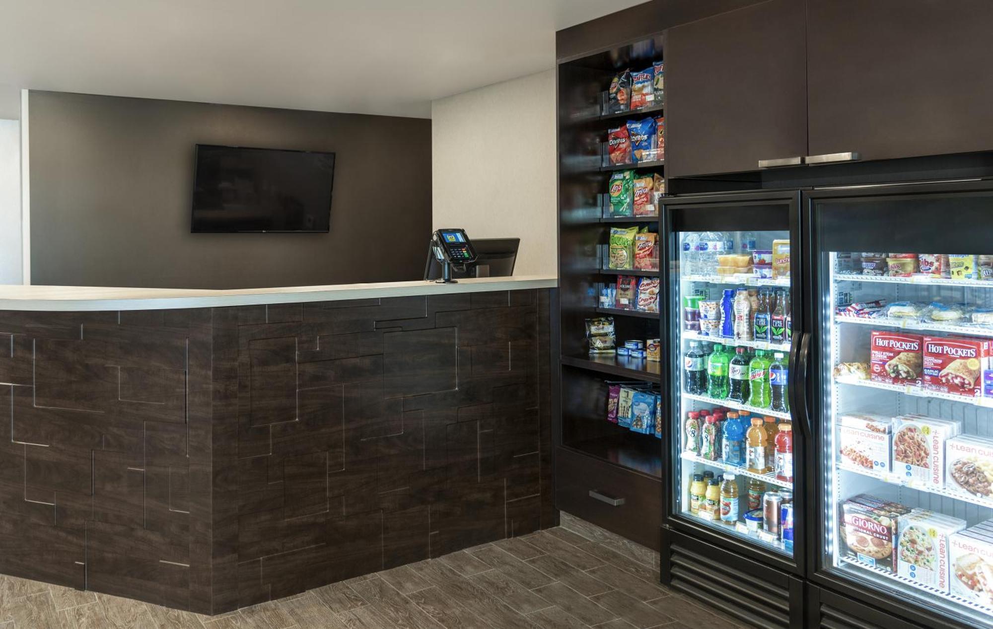 My Place Hotel-Ankeny/Des Moines Ia Bagian luar foto