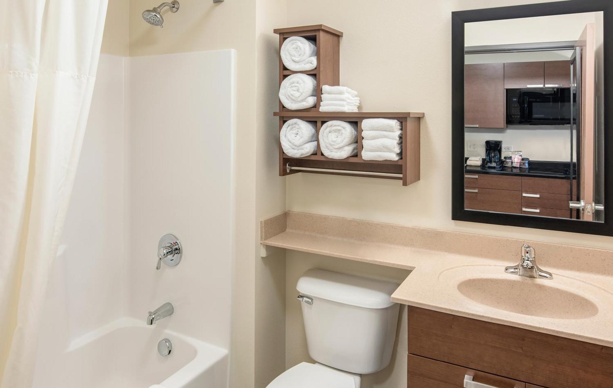 My Place Hotel-Ankeny/Des Moines Ia Bagian luar foto
